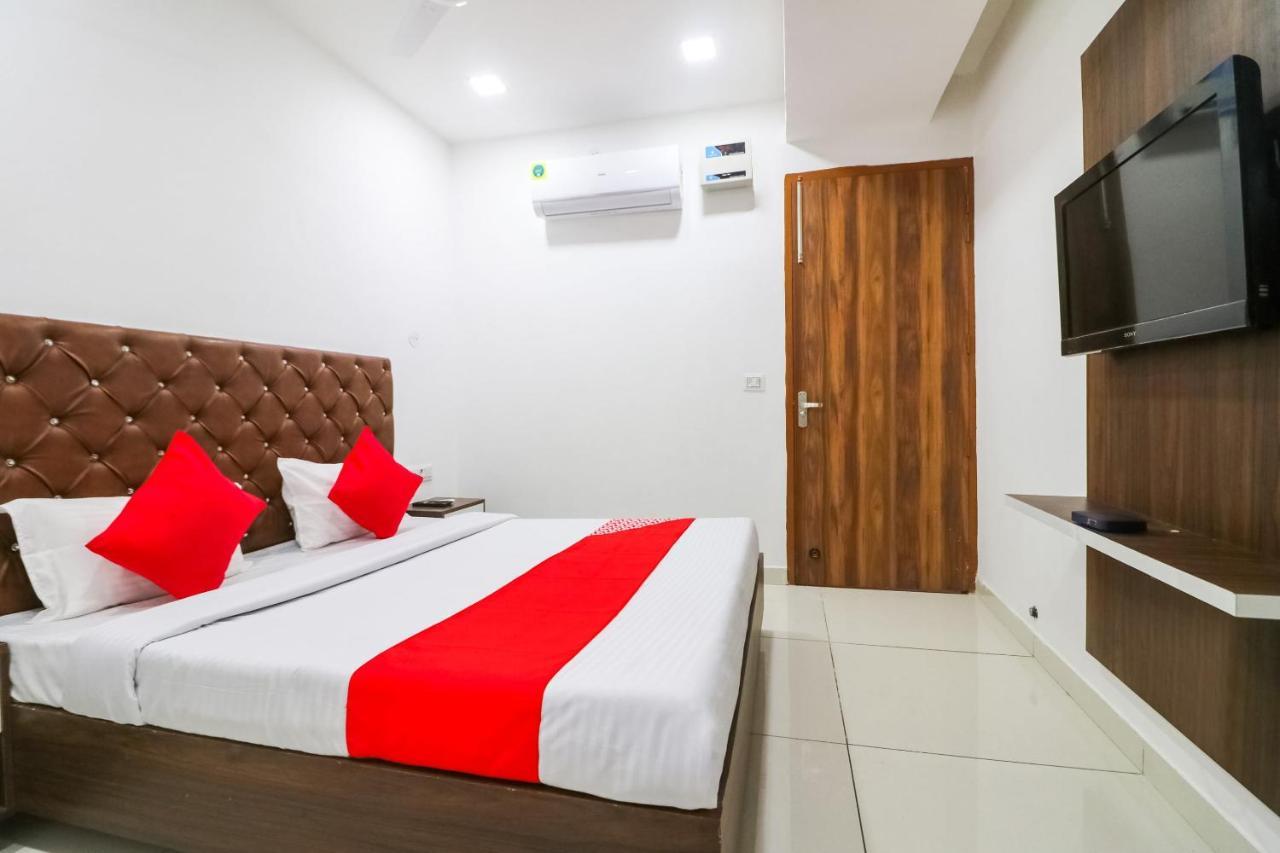 Hotel O Skycity Hisar Екстер'єр фото